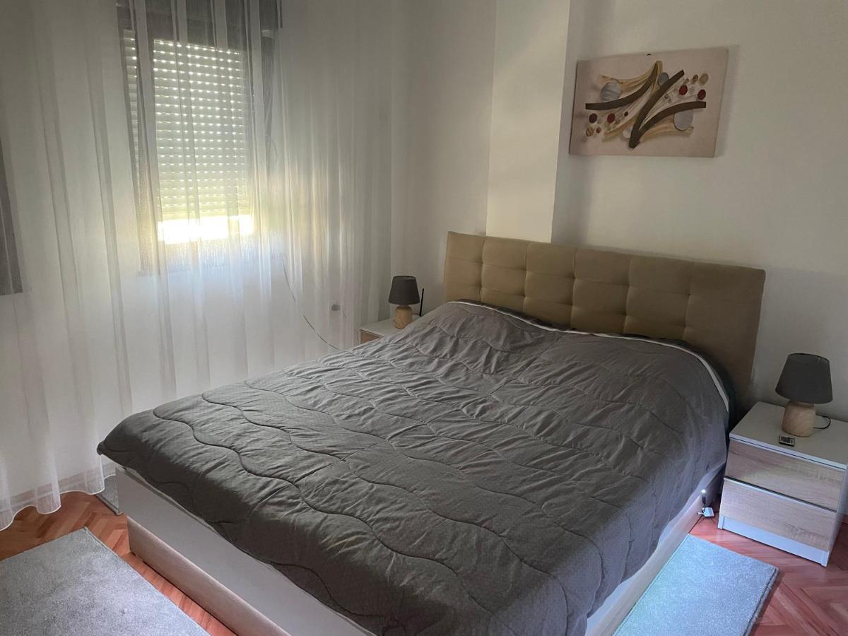 Modern Reality Apartman Kumanovo Kültér fotó